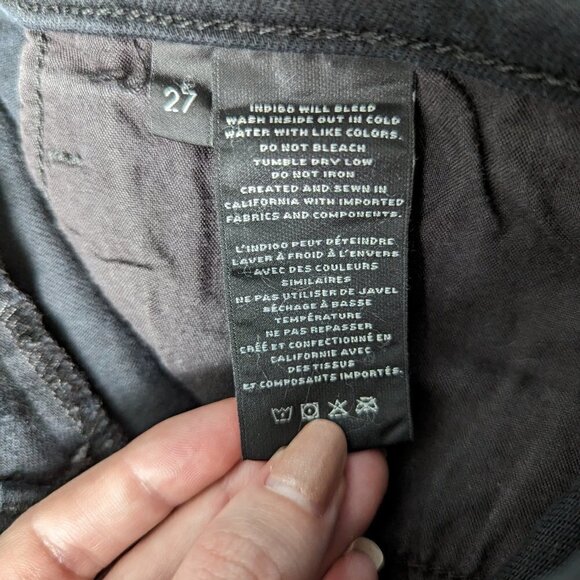 J Brand Super Skinny Mid Rise Black Jeans in Colourway Seriously Black - Picture 5 of 12